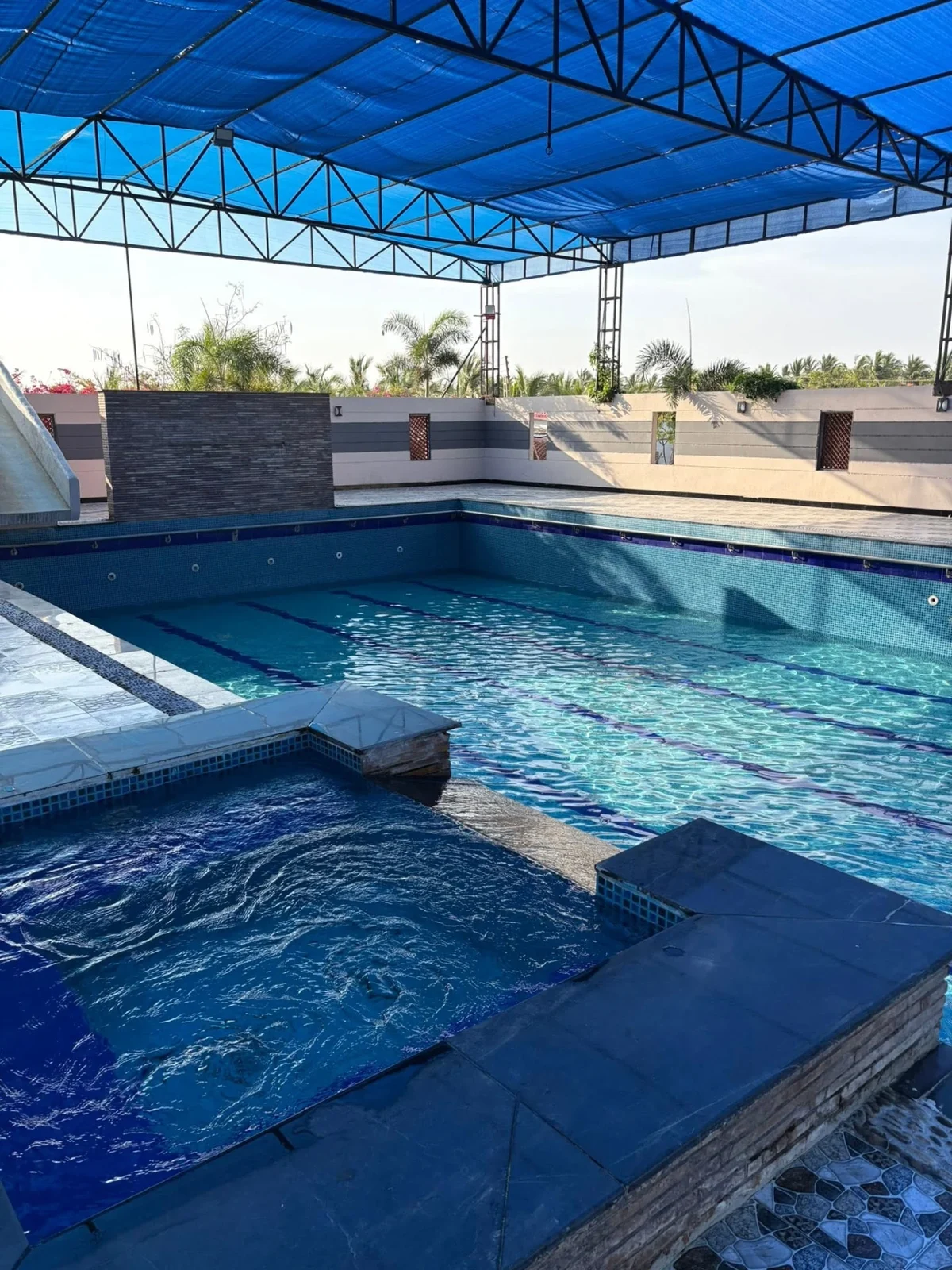 Jacuzzi corner beside the main pool